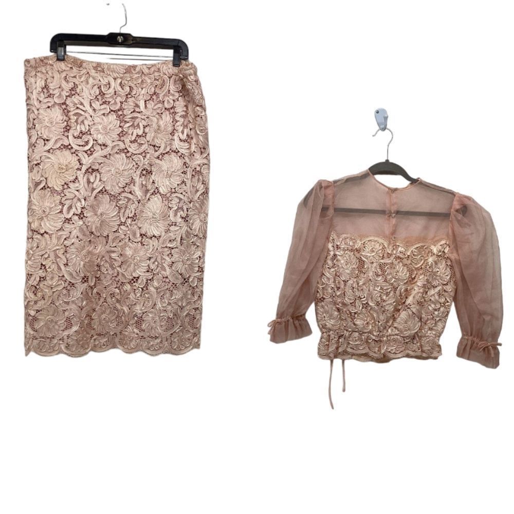 HANDMADE Vintage‎ Pink Floral Lace Mesh Peplum Blouse Pencil Skirt Size XS
